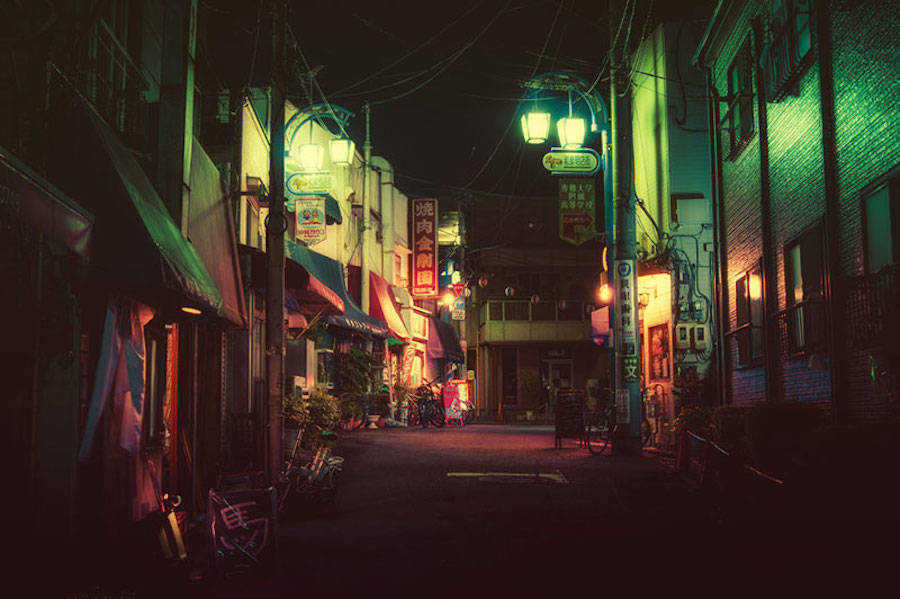 Night Photography in Tokyo’s Back Alleys – Fubiz Media