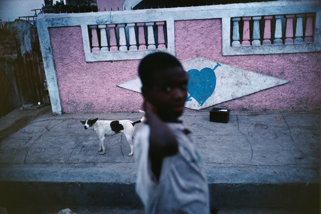 Gonaives. 2000.