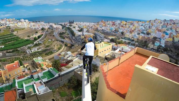Mountain Bike Session on the Las Palmas Rooftops