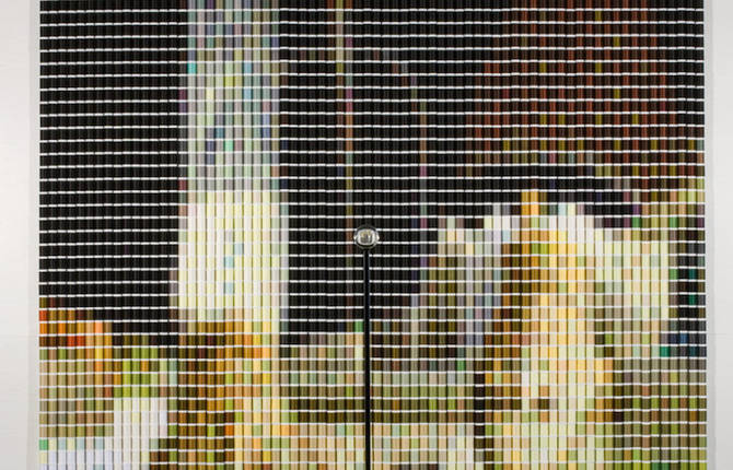 Pixelated Iconic Pictures With Thread Spools