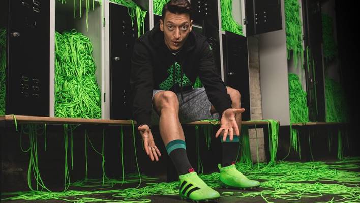 Adidas – Boss Everyone Ad with Ozil & Zidane