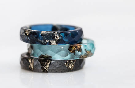 Handmade & Elegant Rings Made of Metallic Flakes and Colored Resin