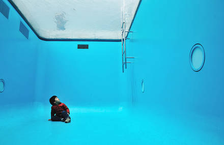 Illusory Swimming Pool that Seems to Be Filled by Water