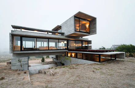 Concrete Blocks House in Buenos Aires