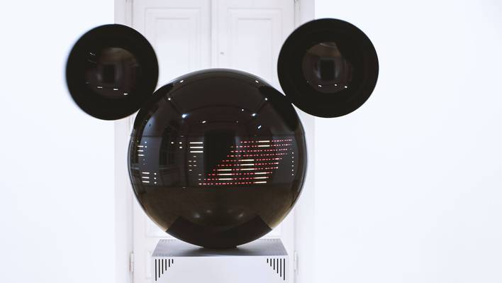 Mickeyphon – Kinetic Sculpture Created for Disney
