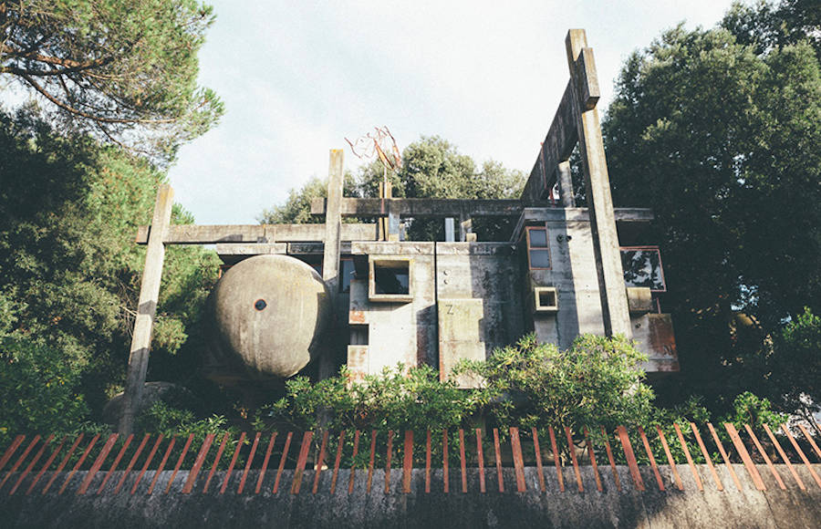 Exploring the Ruins of Rome’s Casa Sperimentale