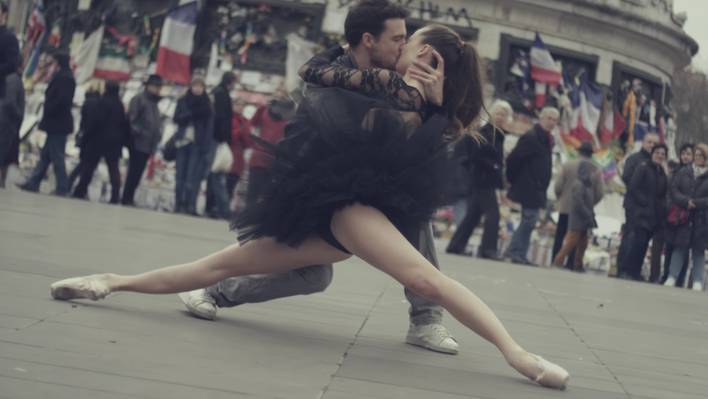 Paris is Kissing – Dancing In The City of Love