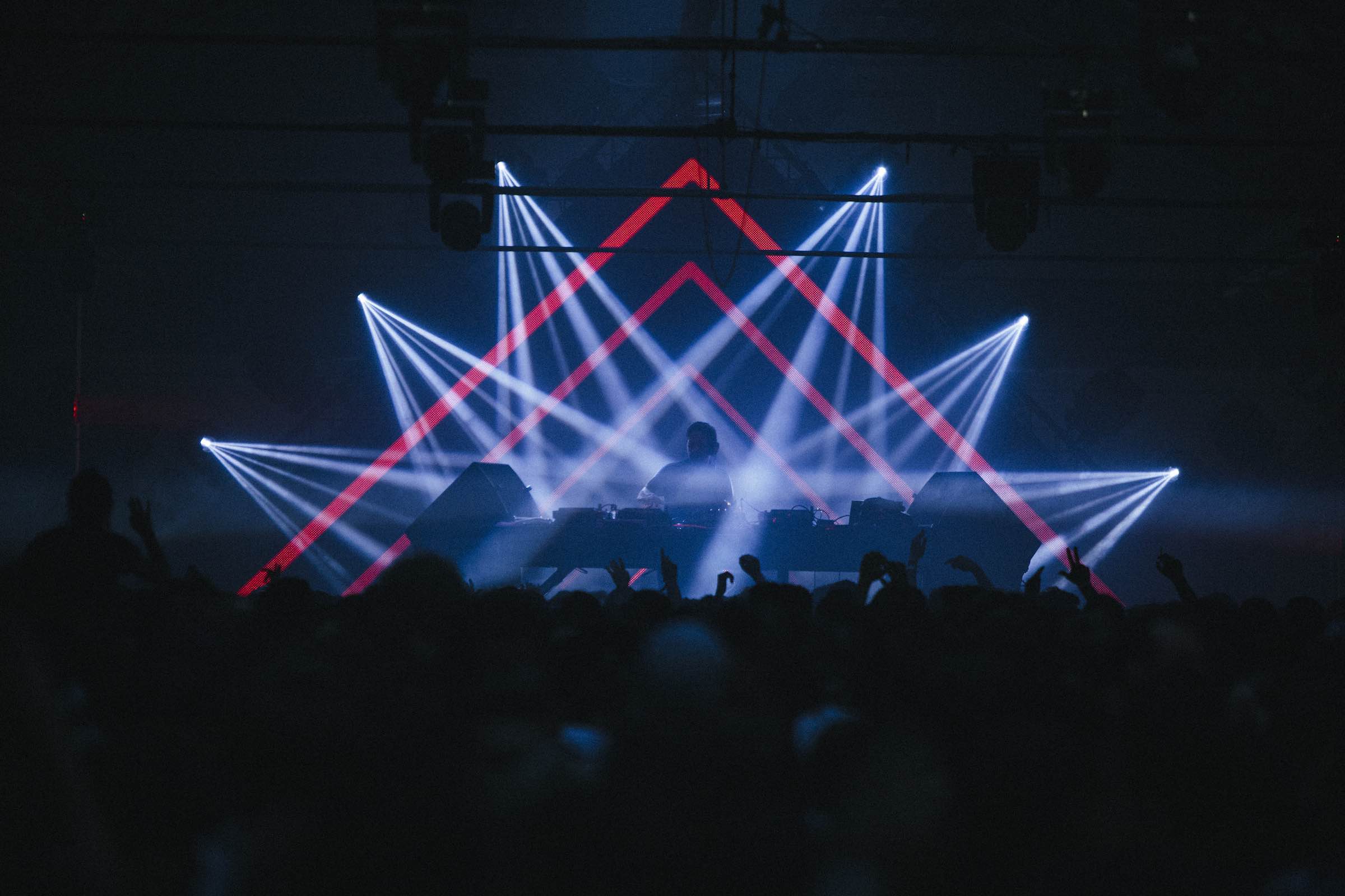 peacock201415-7