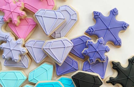 Rainbow-Colored Cookie Art