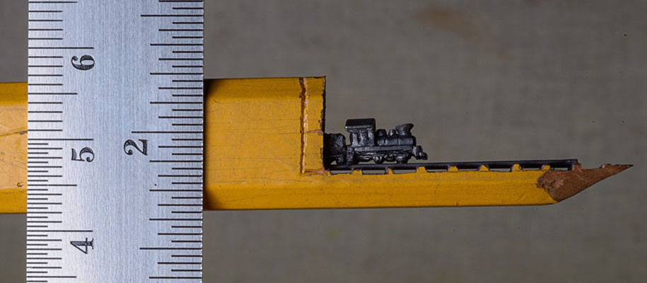 trainpencilsculpture6