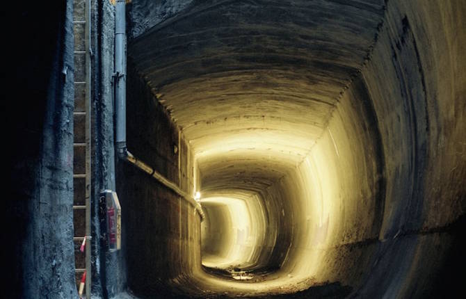 Worldwide Subway Tunnels in Photographs