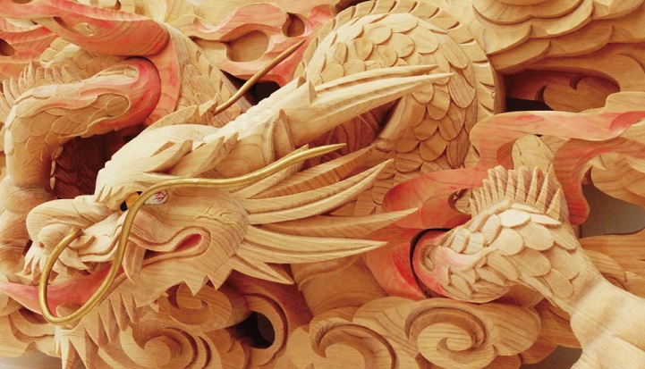 Delicate Traditional Japanese Wooden Sculptures 3