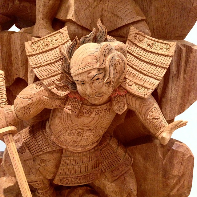Delicate Traditional Japanese Wooden Sculptures 8
