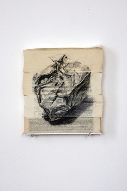 Inventive Pencil Drawings on the Edge of Books 2