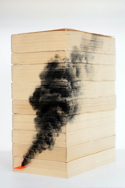 Inventive Pencil Drawings on the Edge of Books 3