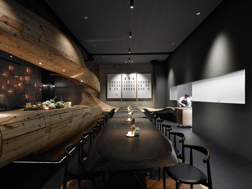 Stunning Conceptual Wooden Restaurant in Taiwan 7