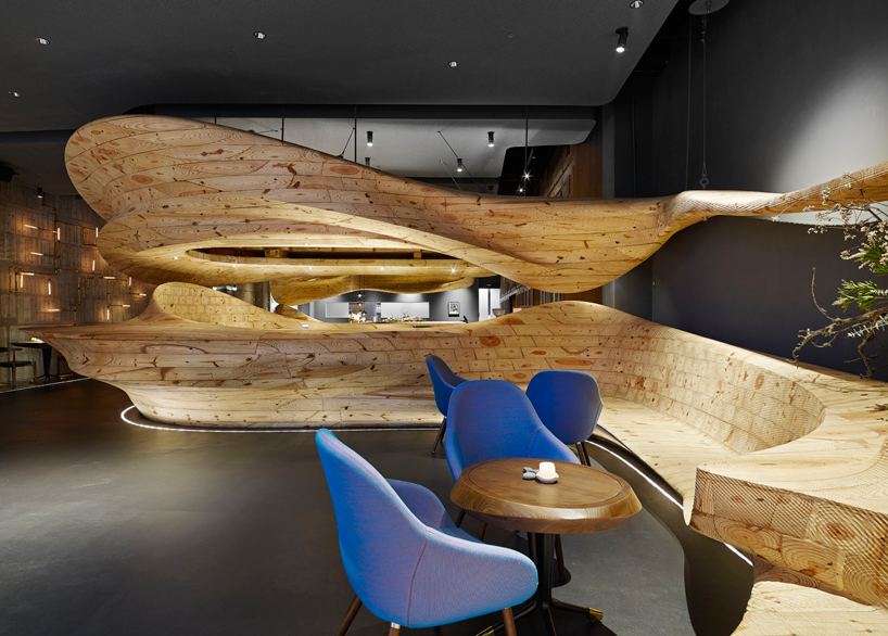 Stunning Conceptual Wooden Restaurant in Taiwan 9