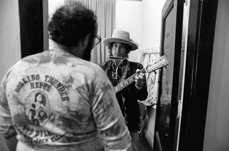 backstagebobdylan3