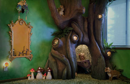 Loving Dad Built a Fairy Tree Reading Nook for his Daughter’s Bedroom