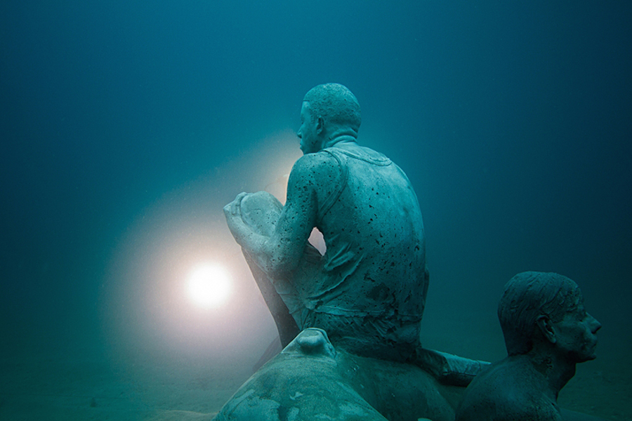 jasondecaires-1