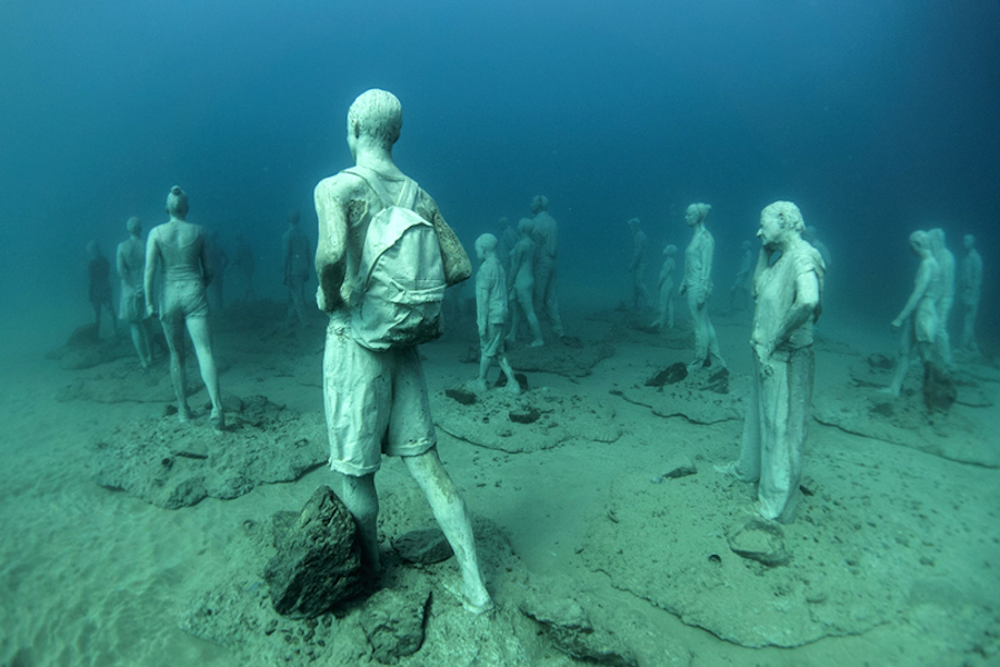 jasondecaires-11