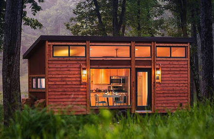 A Nice and Cosy Tiny Cabin On Wheels