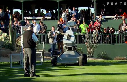 A Robot that makes a Hole in One