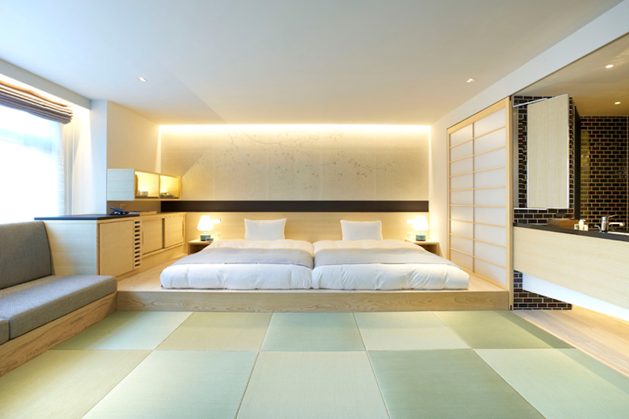 7thingsfromjapanesecultureillustratedinahotelroom-3