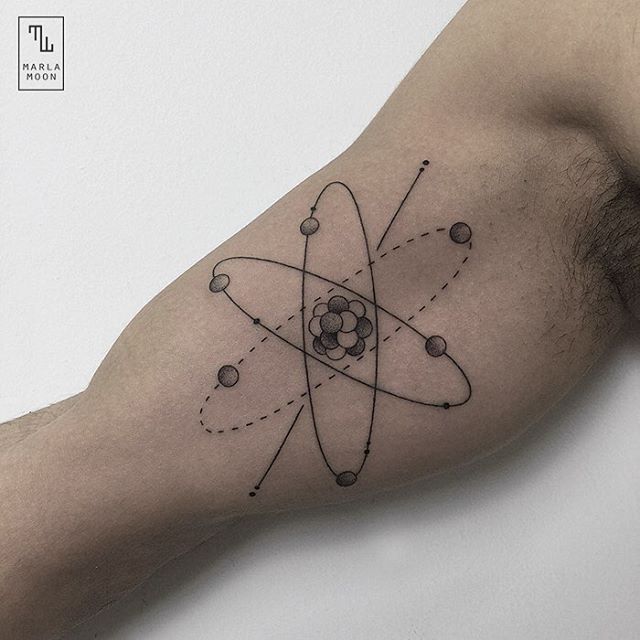 Thrilling Geometric Black and White Tattoos 11