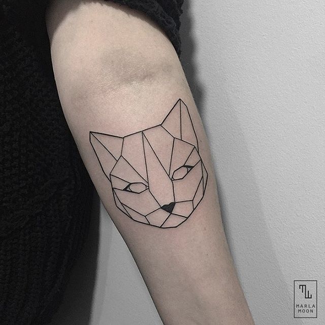 Thrilling Geometric Black and White Tattoos 13