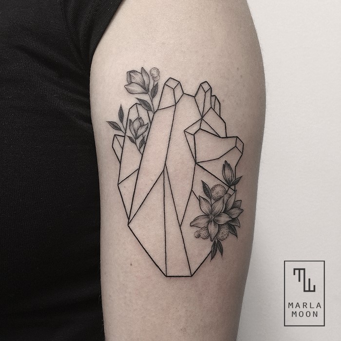 Thrilling Geometric Black and White Tattoos 2