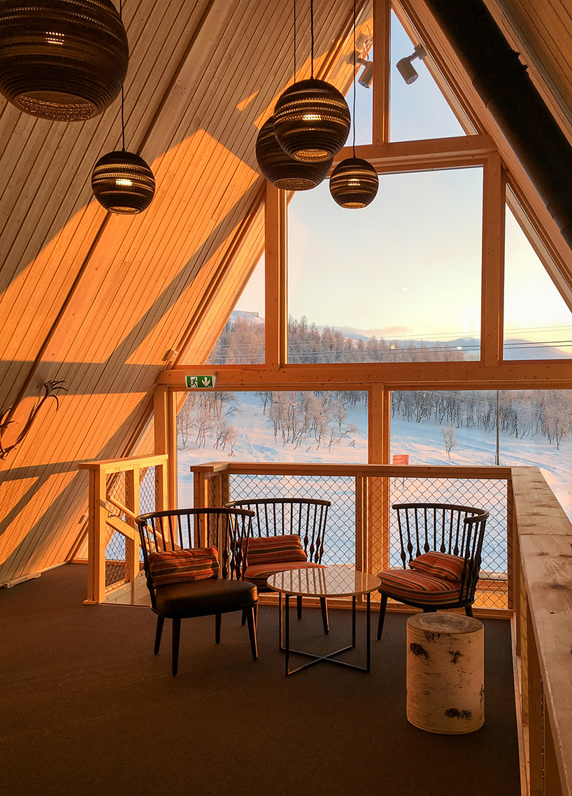 Triangular Wooden Restaurant in Sweden5