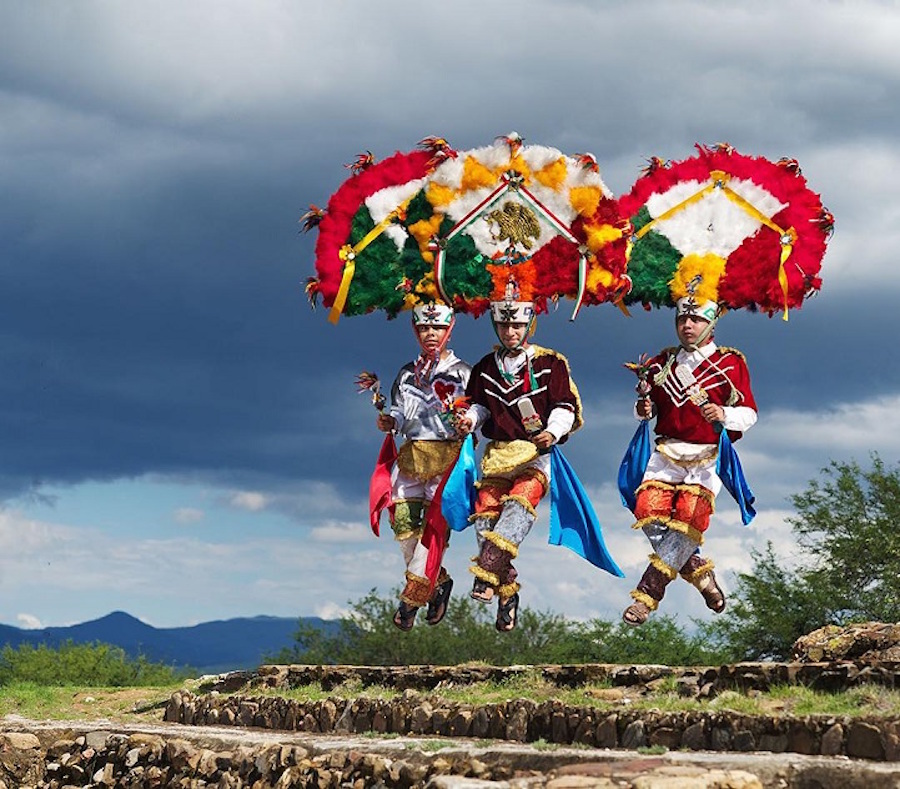 Wonderful Mexican Folklore Photography19