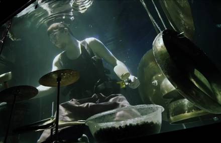 AquaSonic&rsquo;s Underwater Concert in Giant Aquariums