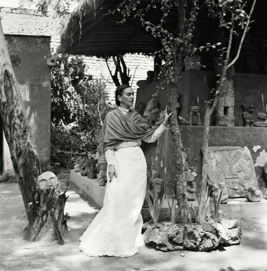 poignantlastphotographsfridakahlo-11