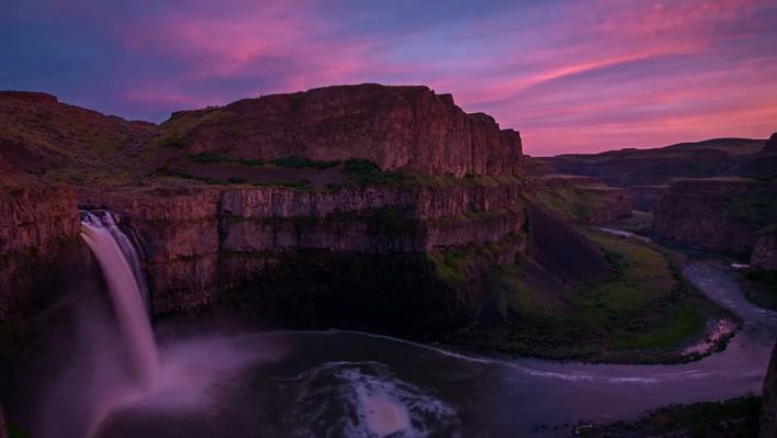 Mesmerizing Travel Across Wild USA