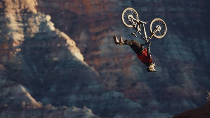 Trek Session in Utah’s Morning Light