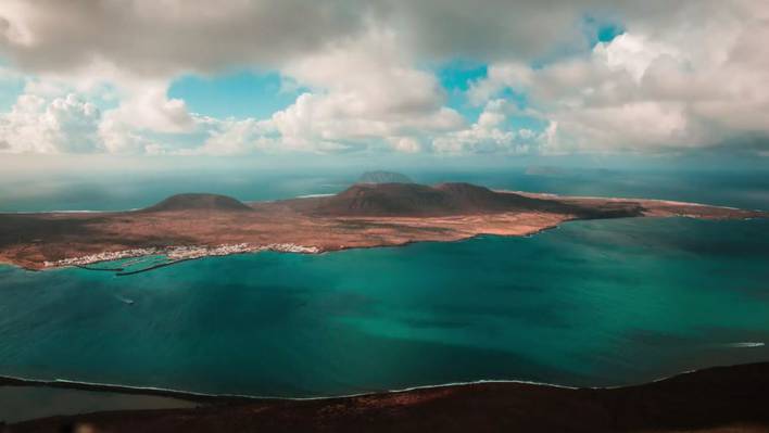 A Trip to Lanzarote and Its Natural Wonders