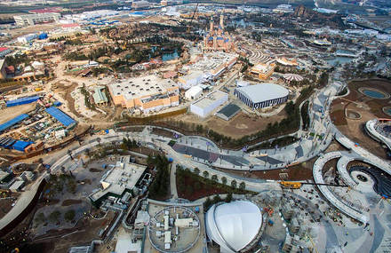 Aerial Pictures Of The Shanghai Disneyland Theme Park