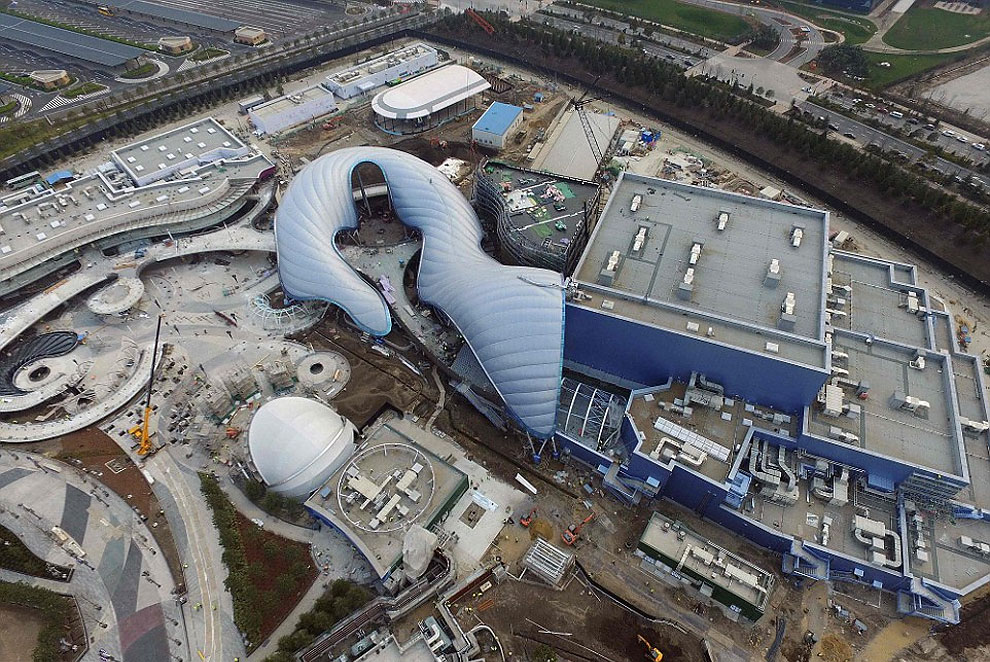 Aerial Pictures Of The Shanghai Disneyland Theme Park3