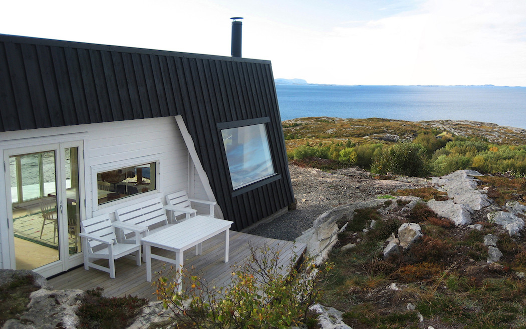 Architect House Built in a Norwegian Fjord-3