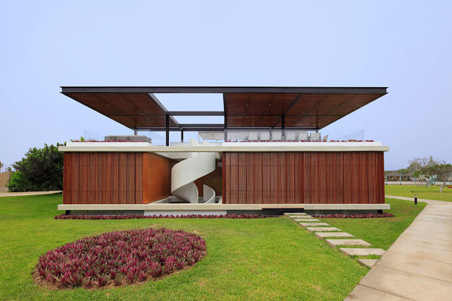 Architect House with Spiral Stairs in Peru2