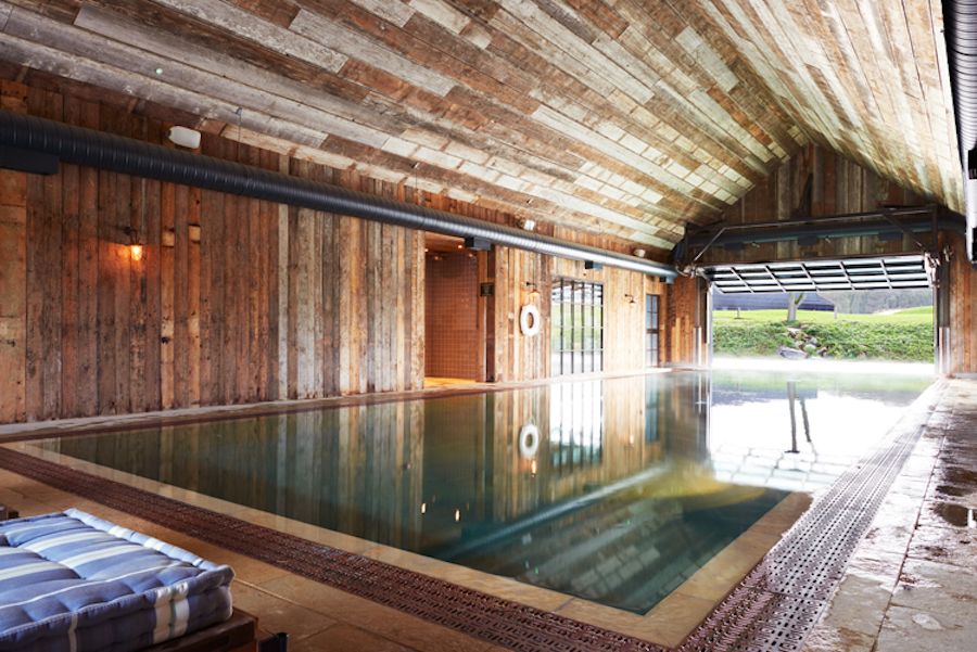 Impressive Renovated Soho Farmhouse in Oxfordshire11