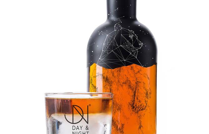 Inventive Constellations and Animals Packaging