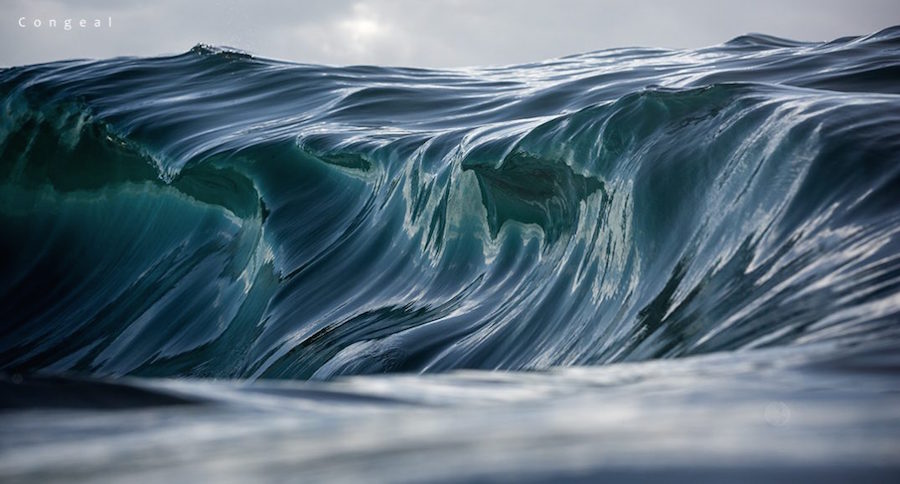 Superb Photographs of Waves About to Break1