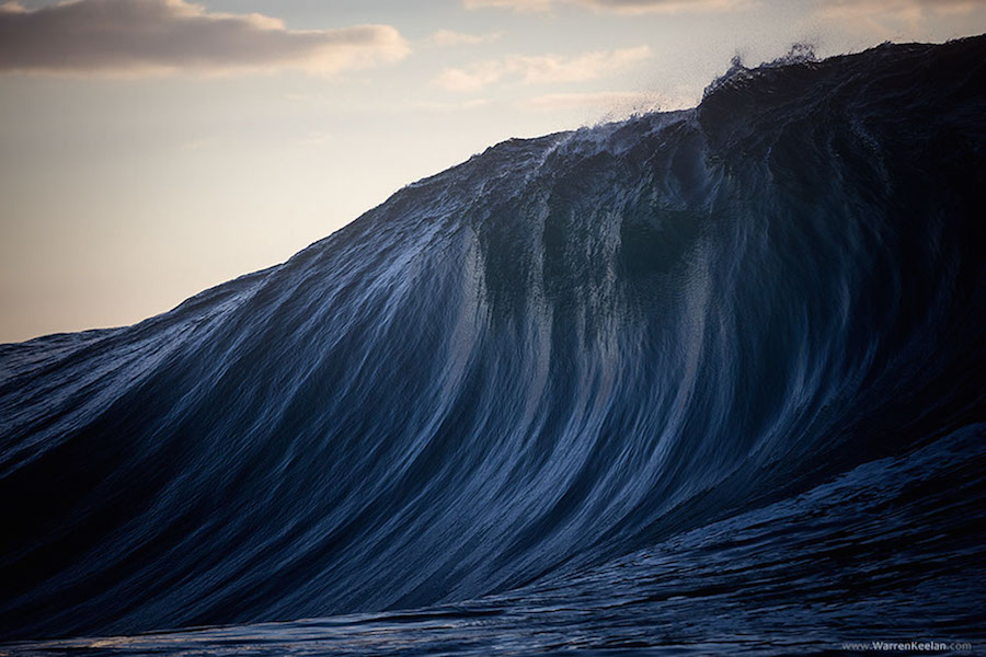 Superb Photographs of Waves About to Break3