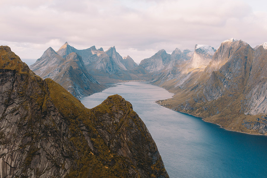 Wandering in Nature With Alex Strohl-1