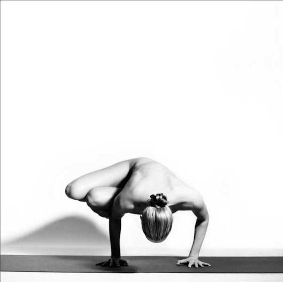 beautifulnudeyogapositions-14