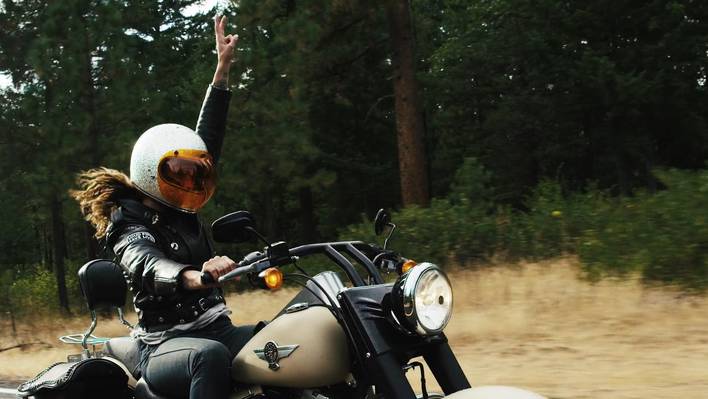 Women’s Motorcycle Meet-up in Mount Adam’s