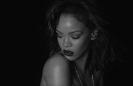 Rihanna – Kiss It Better